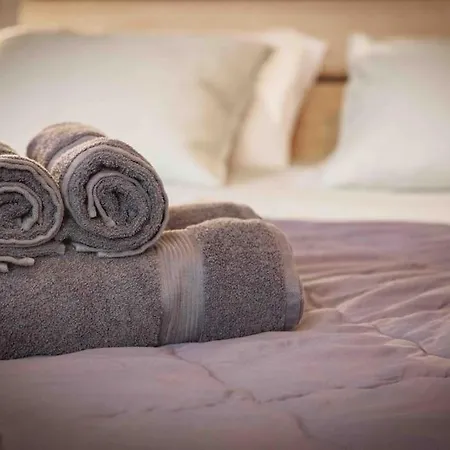 Comfy Marina *
